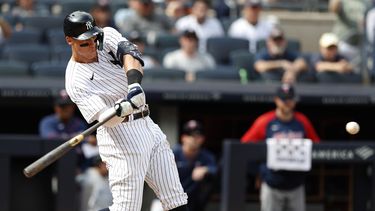 Judge llega a 54 jonrones, Yanquis vencen 5-2 a Mellizos