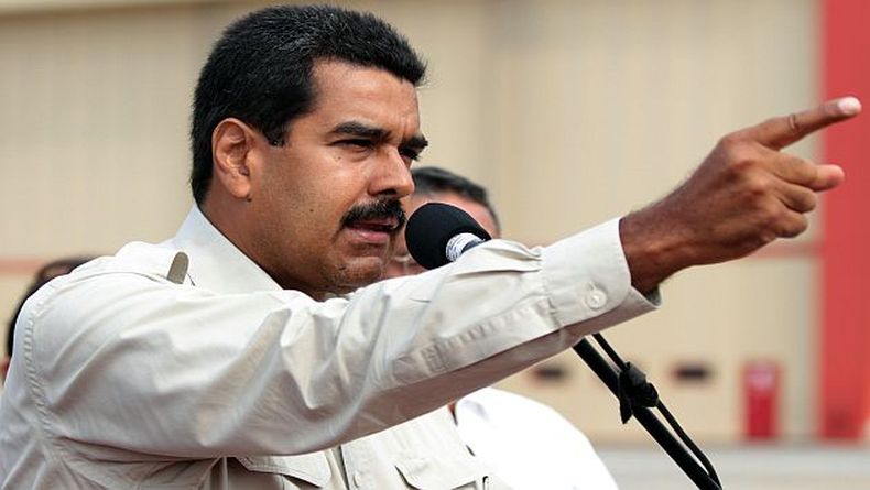 Nicolás Maduro amenaza con cerrar la embajada y consulados de Venezuela en Estados Unidos si la Casa Blanca autoriza las sanciones contra funcionarios de su gobierno.