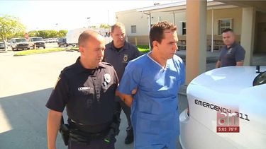 arrestan al hombre que ocasiono un accidente donde murio una mujer y despues se dio a la fuga  en hialeah