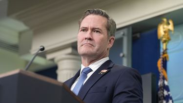 El asesor de seguridad nacional de la Casa Blanca Mike Waltz en conferencia de prensa en la Casa Blanca en Washington el 20 de febrero del 2025. (AP foto/Alex Brandon)