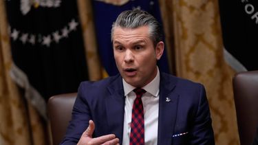El secretario de Defensa de EEUU, Pete Hegseth, en la Casa Blanca en Washington el 2 de diciembre del 2025. (AP foto/Julia Demaree Nikhinson)