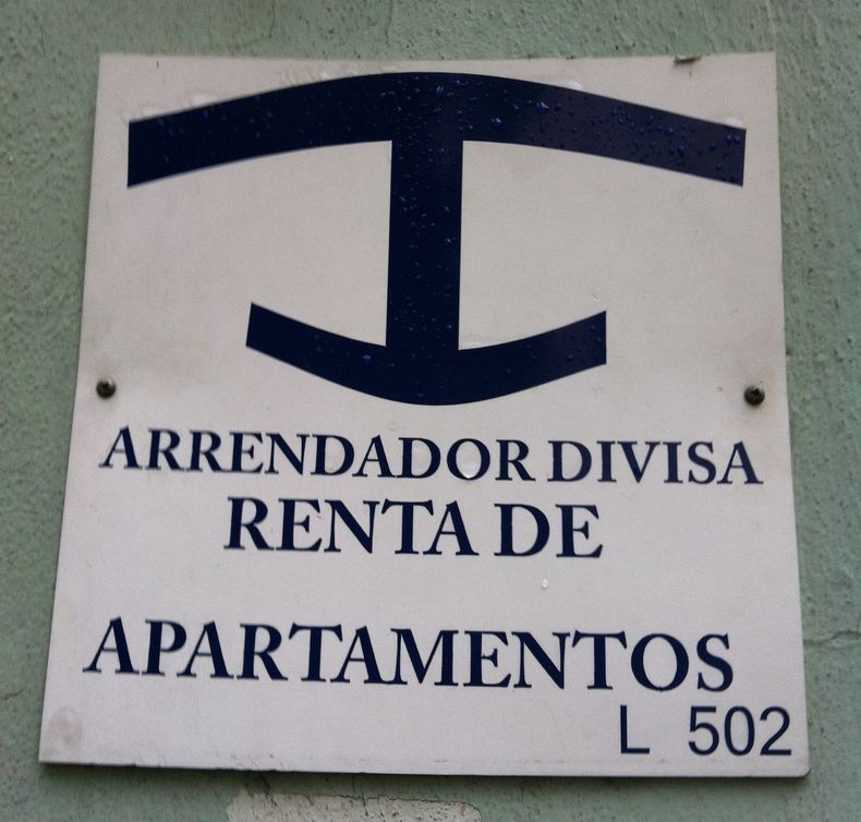 renta casas divisas.jpg