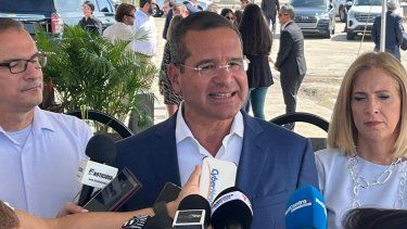 No fui yo, fue el secretario de Salud, responde el gobernador a las críticas de comisionada residente por hospital de Vieques