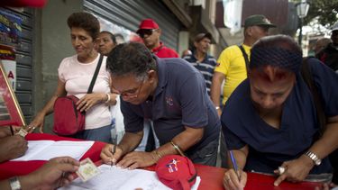 Venezuela entrega nota de protesta a EEUU