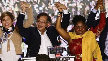 la izquierda toma el poder por primera vez en colombia
