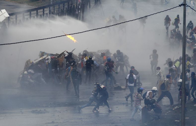 AMS-GEN_VENEZUELA-CRISIS_POLITICA-0.jpg