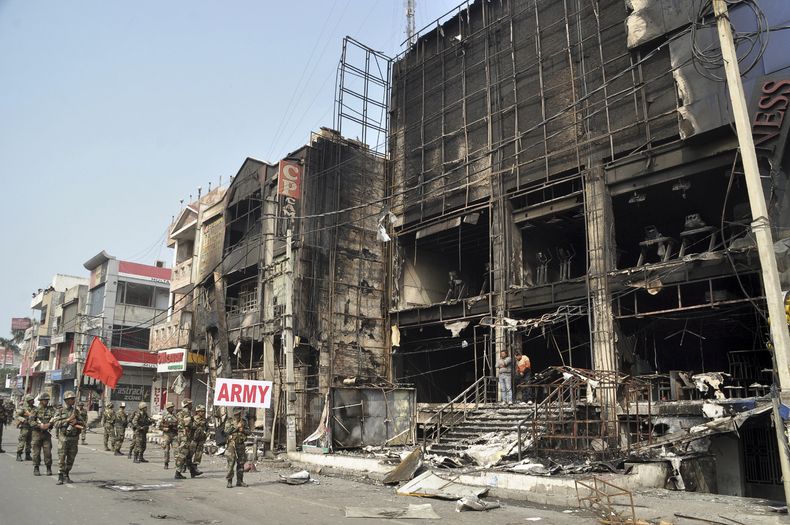 ASI-GEN_INDIA-VIOLENCIA_DE_CASTAS-0.jpg