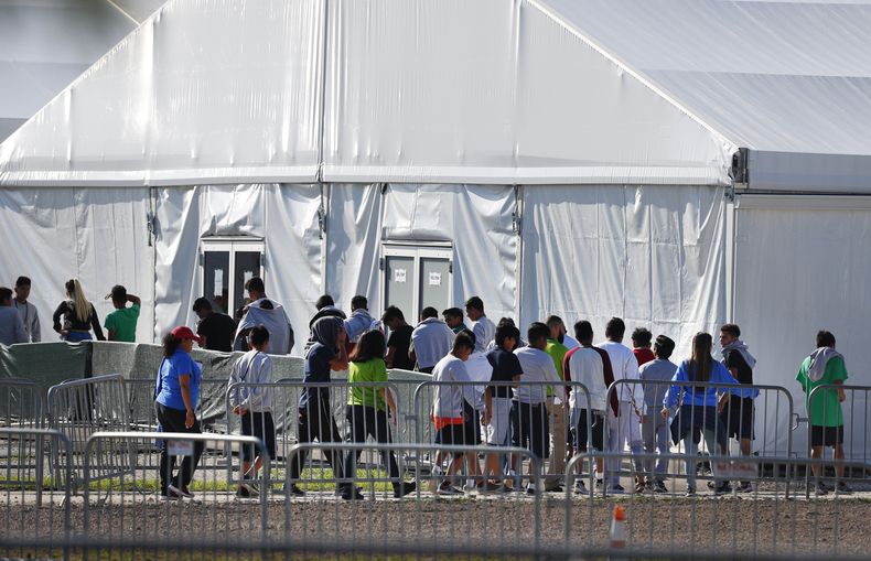 REP-INM_EEUU-FAMILIAS_SEPARADAS-0.jpg