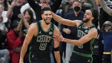 Tatum define triunfo de Celtics 115-114 sobre Nets