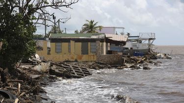 unas 600 viviendas fueron afectadas en santa isabel por el paso del huracan fiona