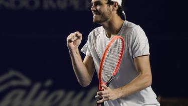 Rune sufre, pero vence a Shelton y avanza en Acapulco