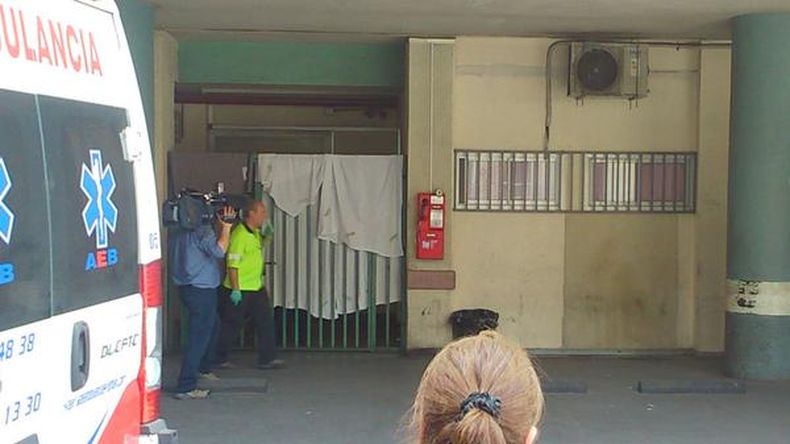 Los protocolos de seguridad se activaron en el país. Un hombre, de 54 años, llegó de África con los síntomas. El Ministerio de Salud aclaró que es poco probable que tenga el virus