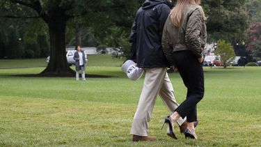 Trump ofrece a los texanos garantías de una recuperación