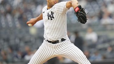 Jimmy Cordero de los Yanquis de Nueva York lanza ante los Medias Blancas de Chicago, el jueves 8 de junio de 2023, en Nueva York. (AP Foto/Frank Franklin II)