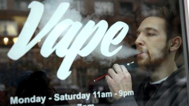 EEUU regulará los cigarrillos electrónicos