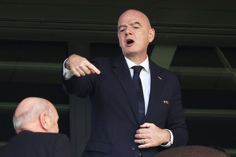 El presidente de la FIFA Gianni Infantino durante el partido inaugural del Mundial Sub20 entre Polonia y Argentina, el sábado 5 de septiembre de 2026, en Katowice, Polonia. (AP Foto/Beata Zawrzel)