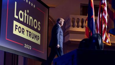 Del voto al virus, dirigen información falsa a hispanos EEUU