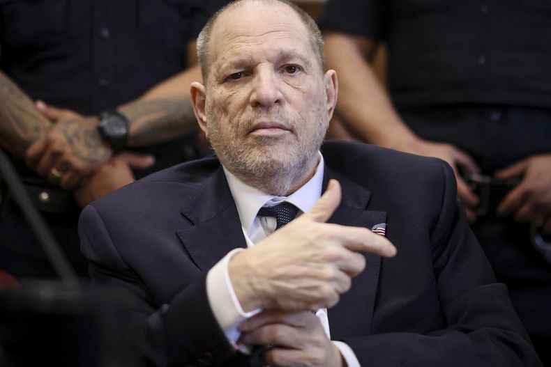 Harvey Weinstein comparece en un tribunal estatal de Manhattan para su nuevo juicio, el martes 29 de abril de 2025 en Nueva York. (Brendan McDermid/Pool vía AP)