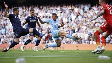 Manchester City se disculpa por agresión a portero Olsen