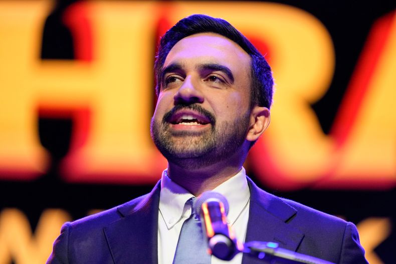 Zohran Mamdani habla en Nueva York tras ganar las elecciones para alcalde de esa ciudad el 4 de noviembre del 2025. (AP foto/Yuki Iwamura)