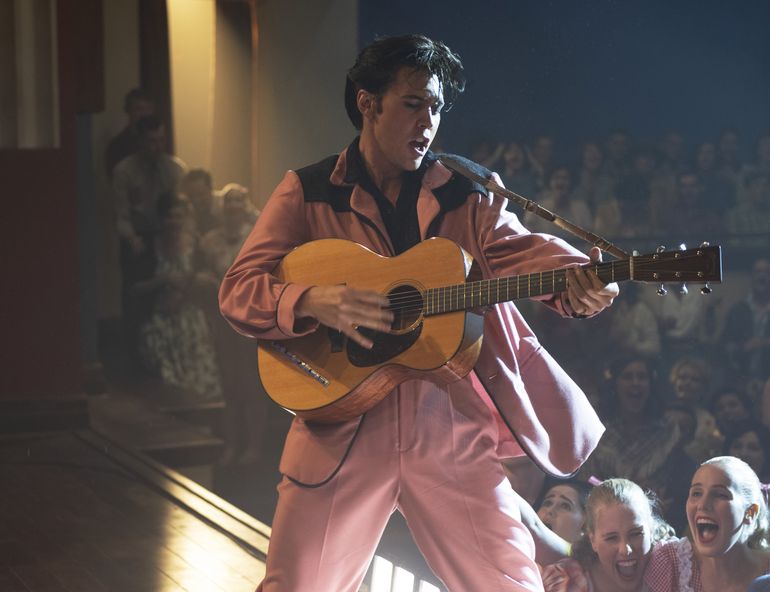 Reseña: Austin Butler y Luhrmann entregan un gran Elvis