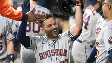 Altuve jonronea en triunfo de Astros ante Mellizos, 11-3