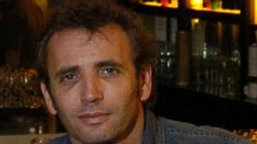 americateve | El cuerpo del empresario gastronómico argentino fue hallado en las últimas horas en aguas del río Ganges. Estaba desaparecido desde el lunes pasado cuando se arrojó para socorrer a una mujer que era arrastrada por la corriente. Había ido de vacaciones con