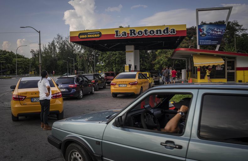 CAR-GEN CUBA-COMBUSTIBLE
