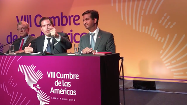 el senador republicano marco rubio se enfrento a periodista del regimen castrista 