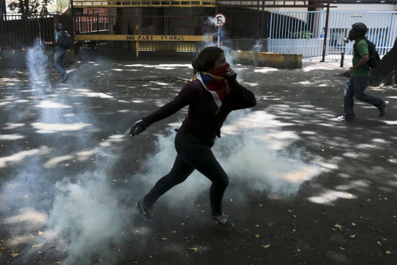 AMS-GEN_VENEZUELA-CRISIS_POLITICA-1.jpg