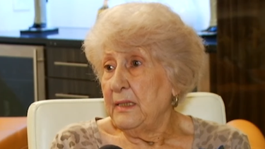 17 mil dolares le estafaron a una anciana en miami