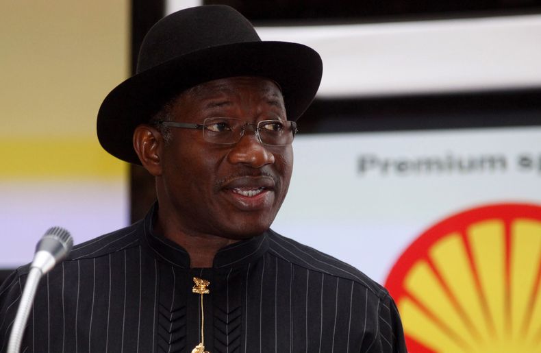 Foto del martes, 19 de marzo del 2013 del presidente nigeriano Goodluck Jonathan, en Lagos. Nigeria. (Foto AP/Sunday Alamba)