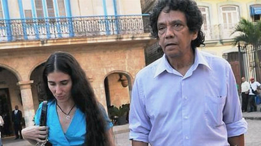 el regimen cubano detuvo a  periodista reinaldo escobar durante mas de dos horas