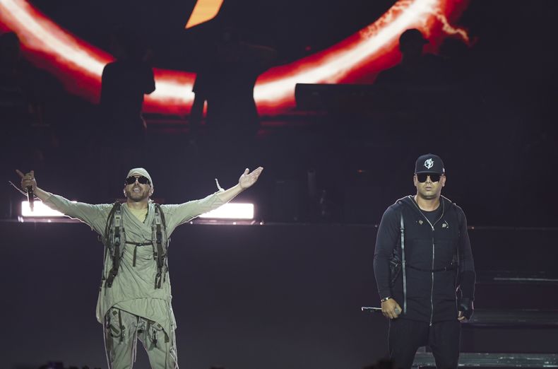 ESP-MUS WISIN & YANDEL