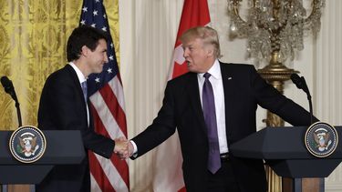 Trudeau y Trump hablan sobre comercio en Casa Blanca