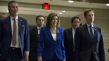 Pelosi dice que enviará acusación al Senado “próximamente”
