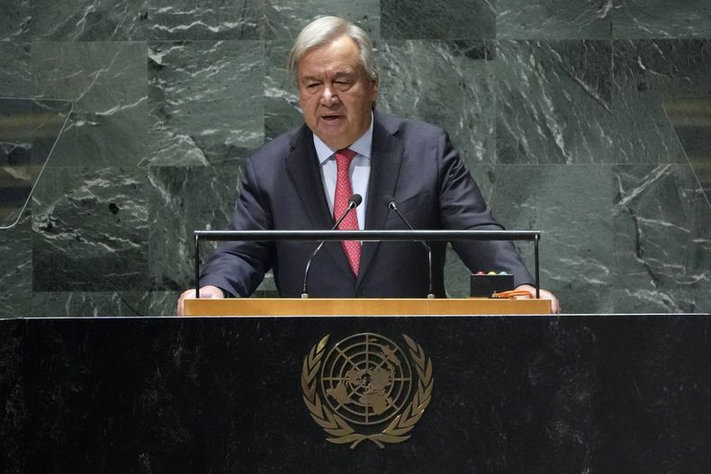 ARCHIVO - El secretario general de las Naciones Unidas, Antonio Guterres, se dirige a la 78ª sesión de la Asamblea General de las Naciones Unidas, el 19 de septiembre de 2023. (AP Foto/Richard Drew, Archivo)