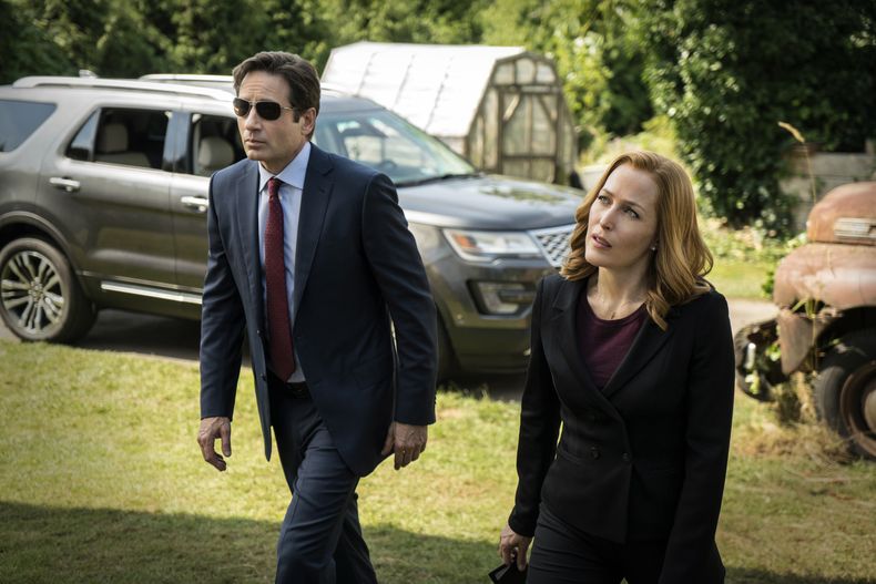 ESP-TEL_X-FILES-0.jpg