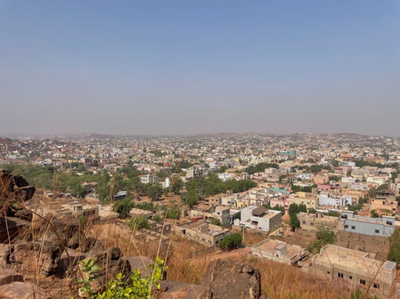 ARCHIVO - Vista aérea de Bamako, Mali, el 25 de abril de 2026. (Foto AP)
