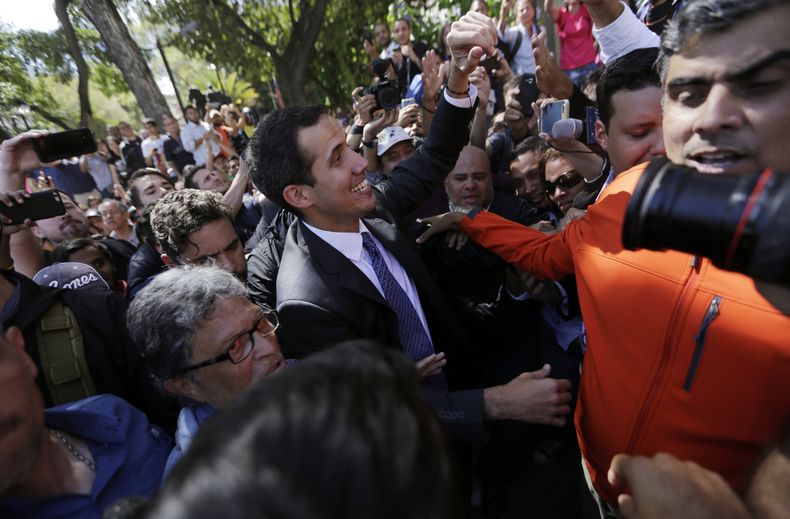 AMS-GEN_VENEZUELA-CRISIS_POLITICA-4.jpg