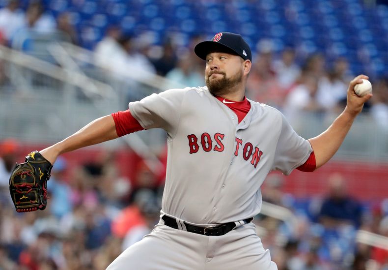 DEP-BEI_MEDIAS_ROJAS-MARLINS-0.jpg