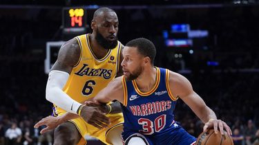 James no jugará con Lakers por dolor en la rodilla