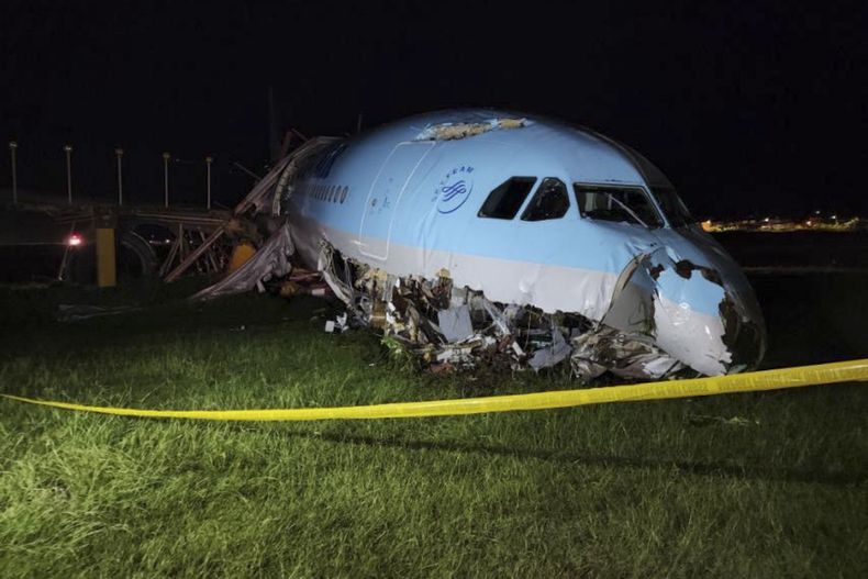 ASI-GEN FILIPINAS-AVIÓN-ACCIDENTE