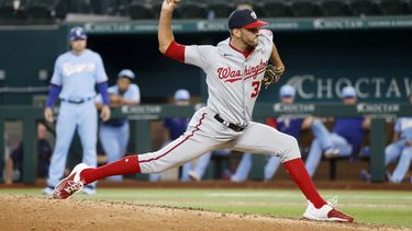 Bell, Cruz y Tetreault lucen por Nacionales ante Rangers