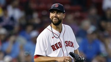 Marlins adquieren a Barnes en canje con Medias Rojas
