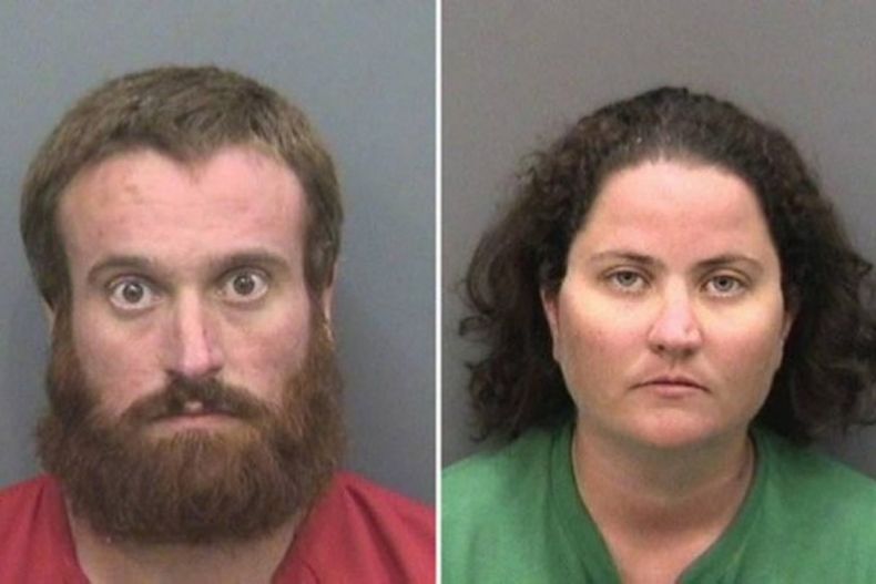 Los niños fueron sustraídos de la casa de la abuela el 3 de abril de 2013 después de que la abuela fuera maniatada por la pareja, que luego huyó en un barco hacia Cuba.