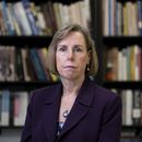 Mary Wearn, presidenta del consejo de humanidades de Georgia, posa para un retrato en su oficina de Atlanta, el miércoles 9 de abril de 2025. (AP foto/Ben Gray)