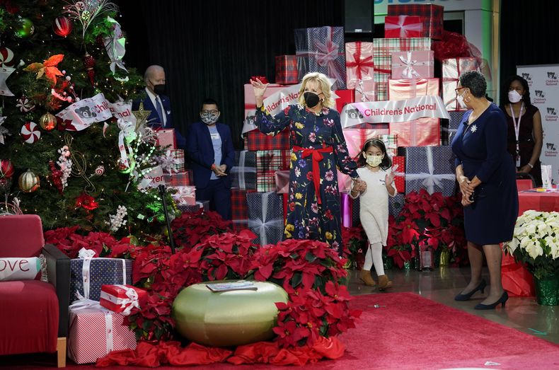 AMN-GEN BIDEN-NAVIDAD