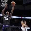 Kings vencen 131-110 a Thunder; Fox consigue 29 tantos