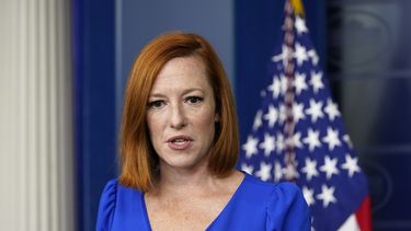La secretaria de prensa de la Casa Blanca tiene COVID-19